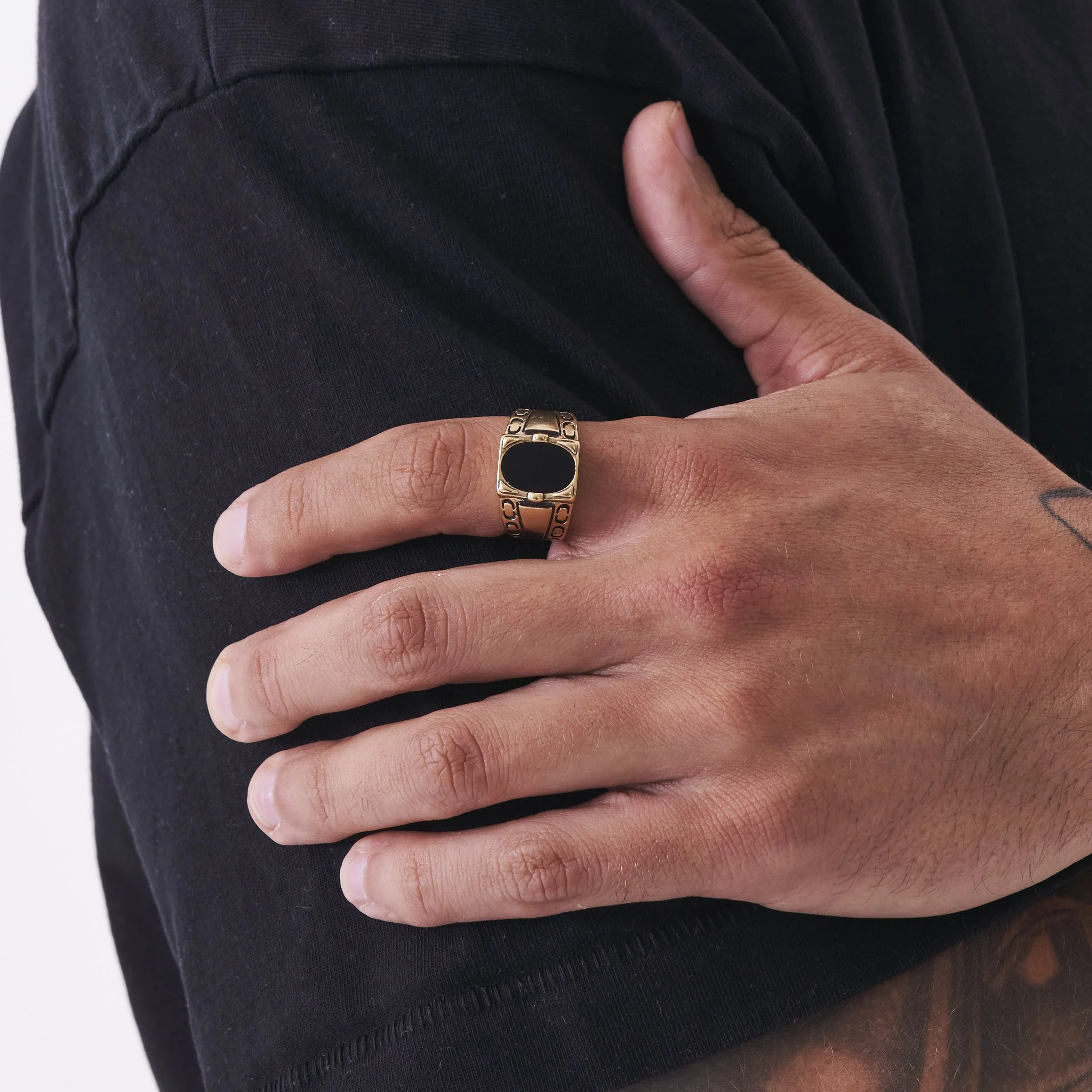 Antique Ring (Gold) - Image 2
