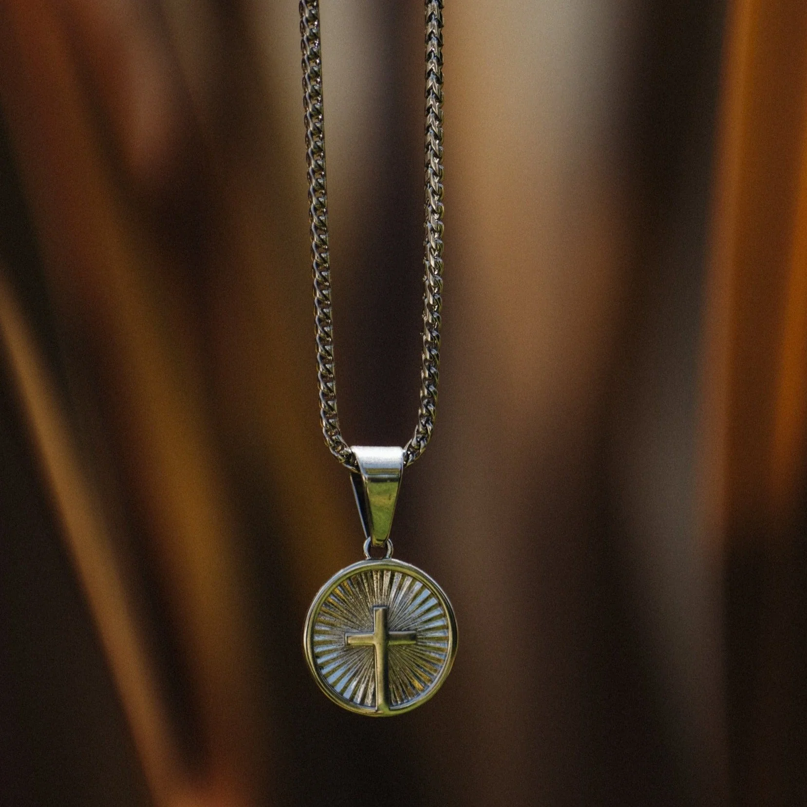 Circle Cross Pendant (Silver) - Image 3