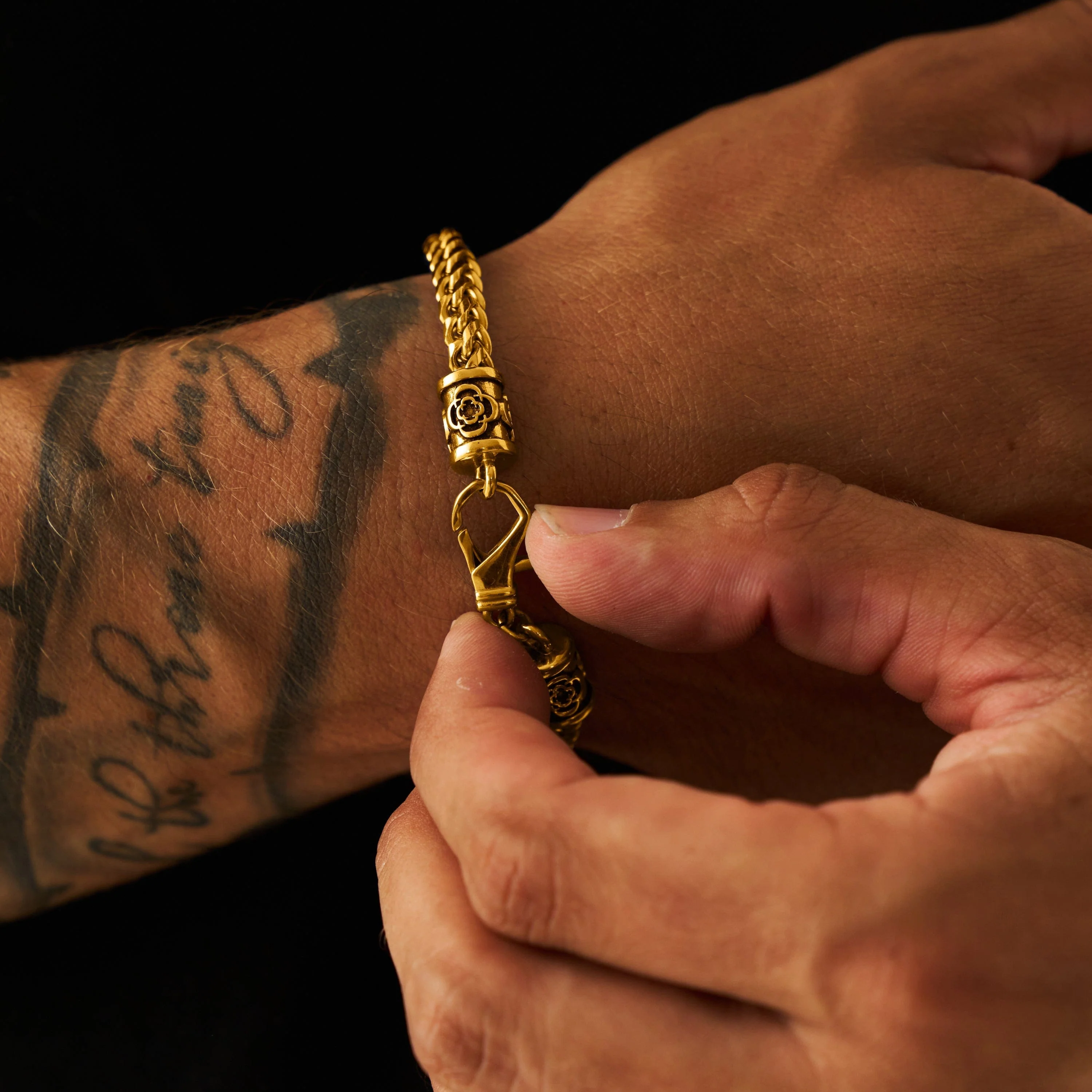 Cobra Bracelet (Gold) - Image 3