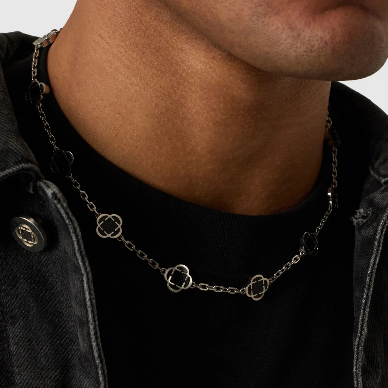 Onyx Clover Stone Necklace (Silver) - Image 6