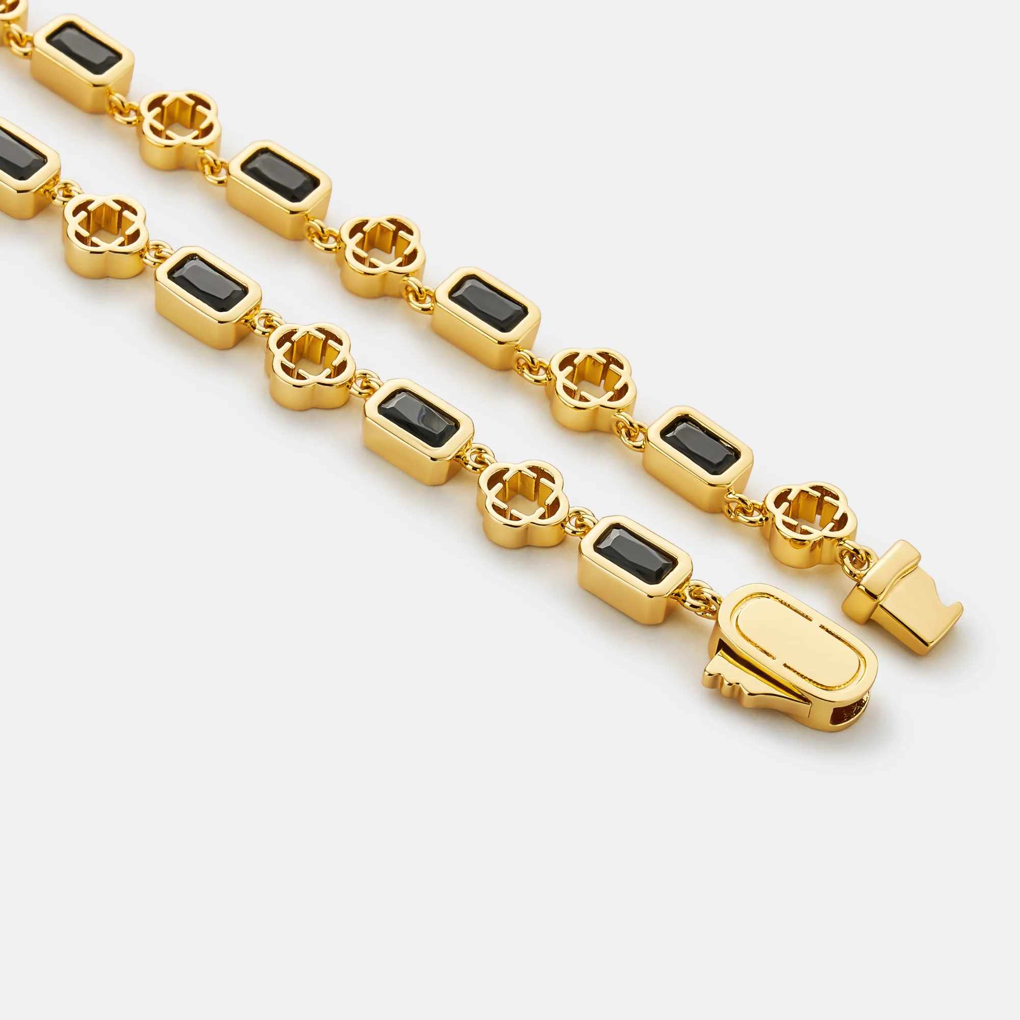 Onyx Gemstone Clover Bracelet (Gold) - Image 4