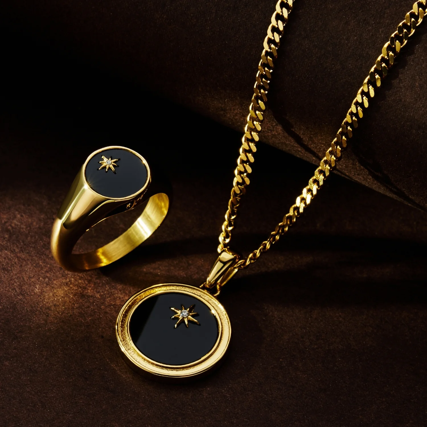 Onyx North Star Signet Ring (Gold) - Image 4
