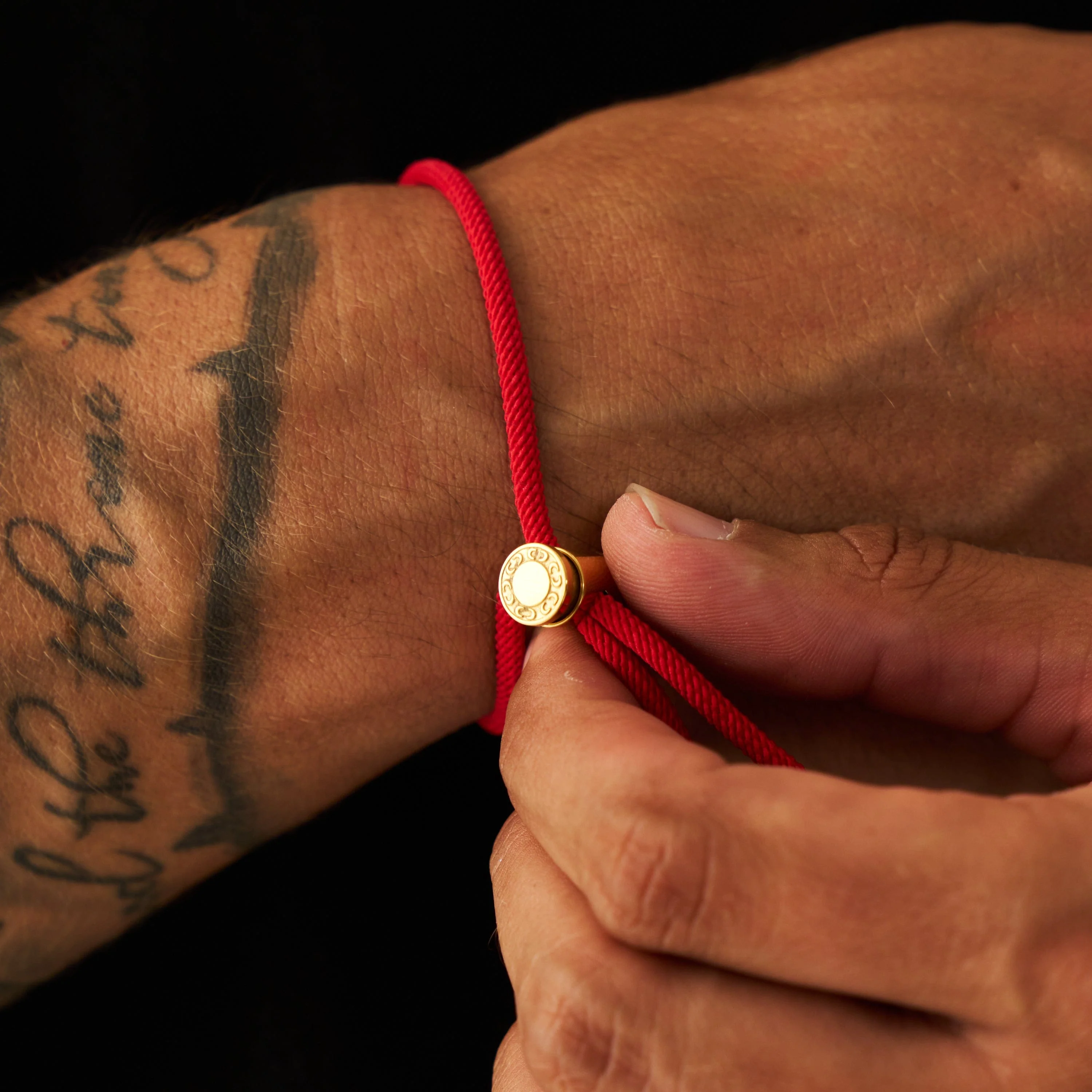 Red Cord Toggle Bracelet (Gold) - Image 3